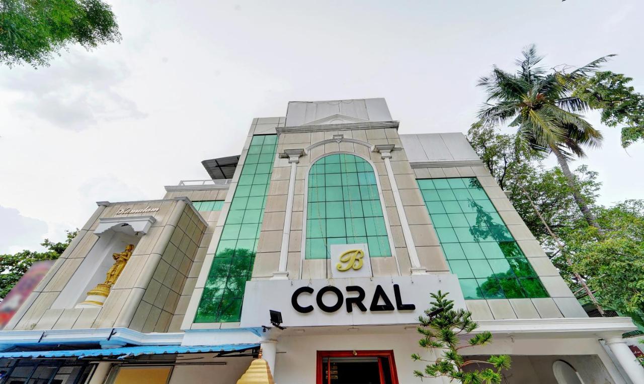 Treebo B Coral, 2 Km From Promenade Beach Hotel Puducherry Buitenkant foto