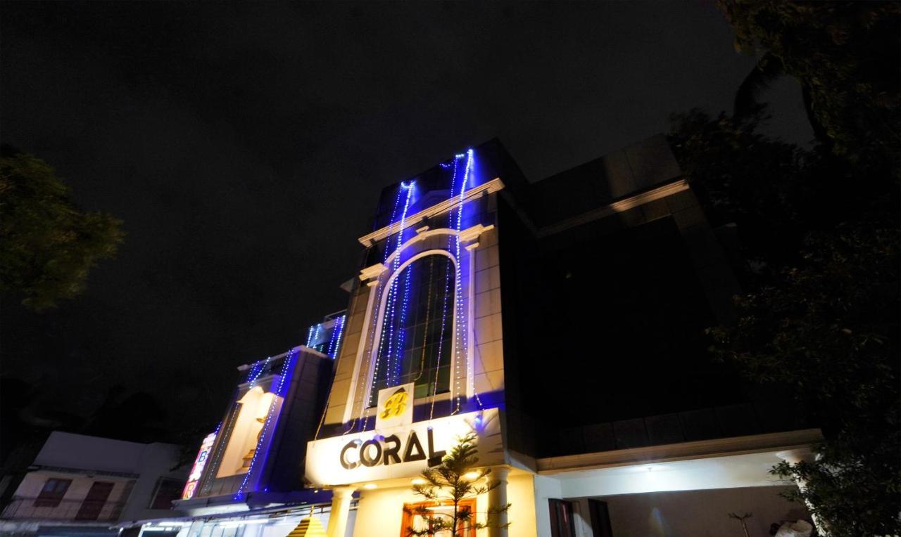 Treebo B Coral, 2 Km From Promenade Beach Hotel Puducherry Buitenkant foto
