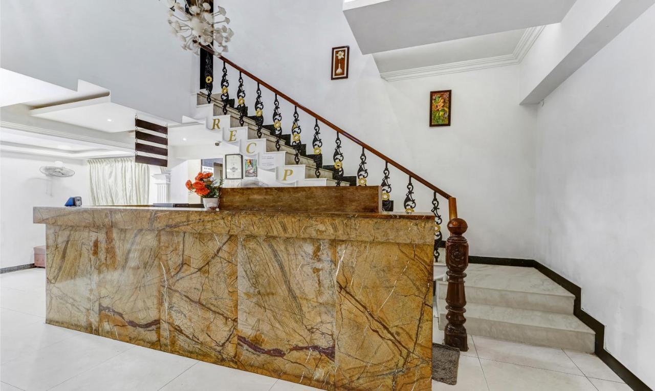 Treebo B Coral, 2 Km From Promenade Beach Hotel Puducherry Buitenkant foto